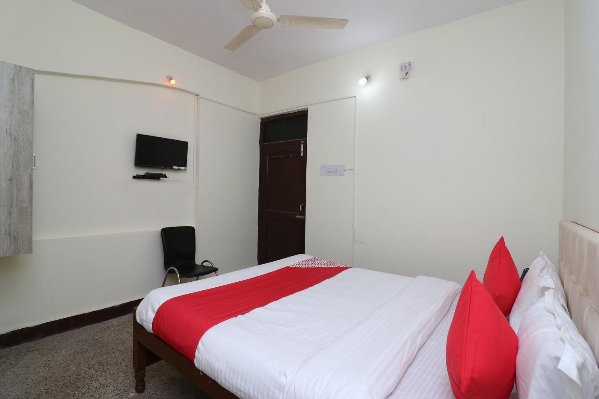 Hotel Shreya Μπουμπάνεσβαρ Εξωτερικό φωτογραφία