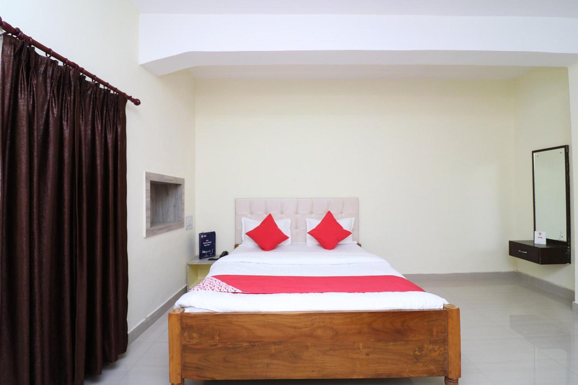Hotel Shreya Μπουμπάνεσβαρ Εξωτερικό φωτογραφία