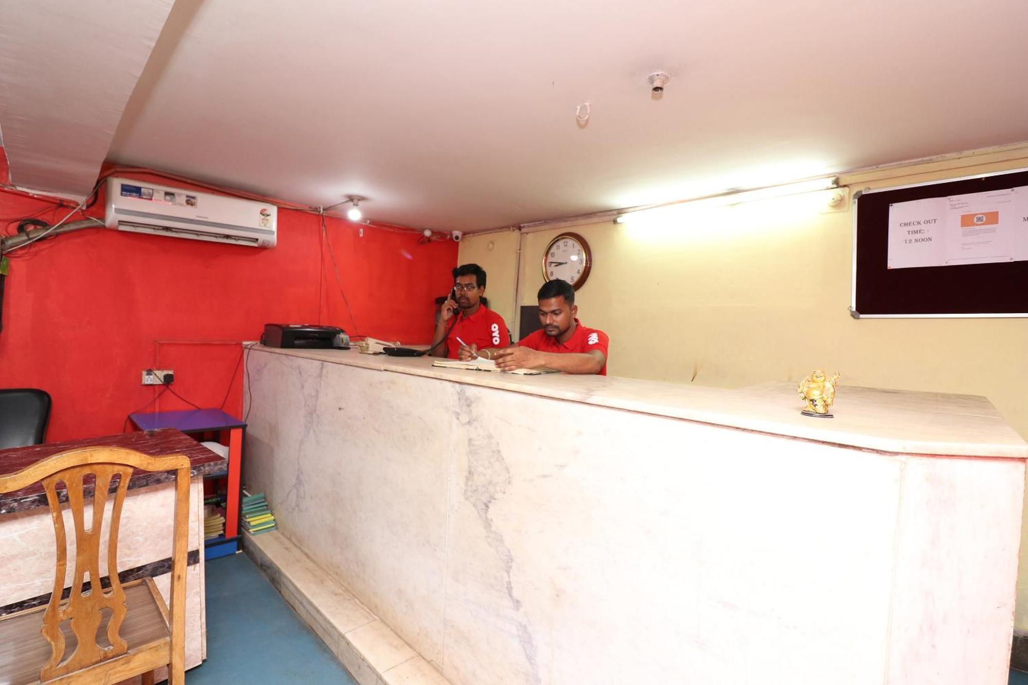 Hotel Shreya Μπουμπάνεσβαρ Εξωτερικό φωτογραφία