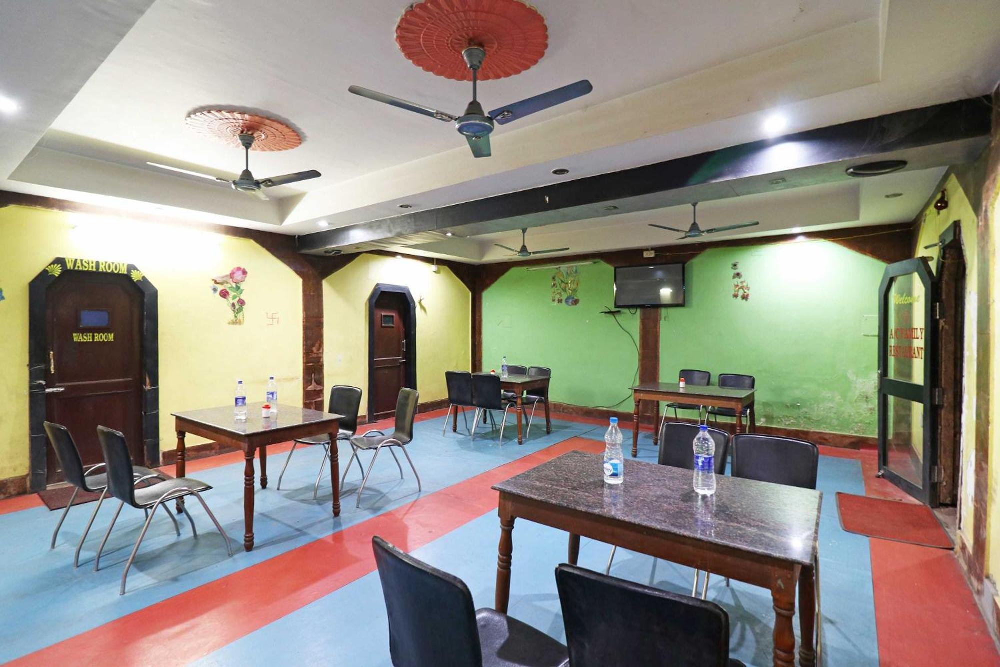 Hotel Shreya Μπουμπάνεσβαρ Εξωτερικό φωτογραφία