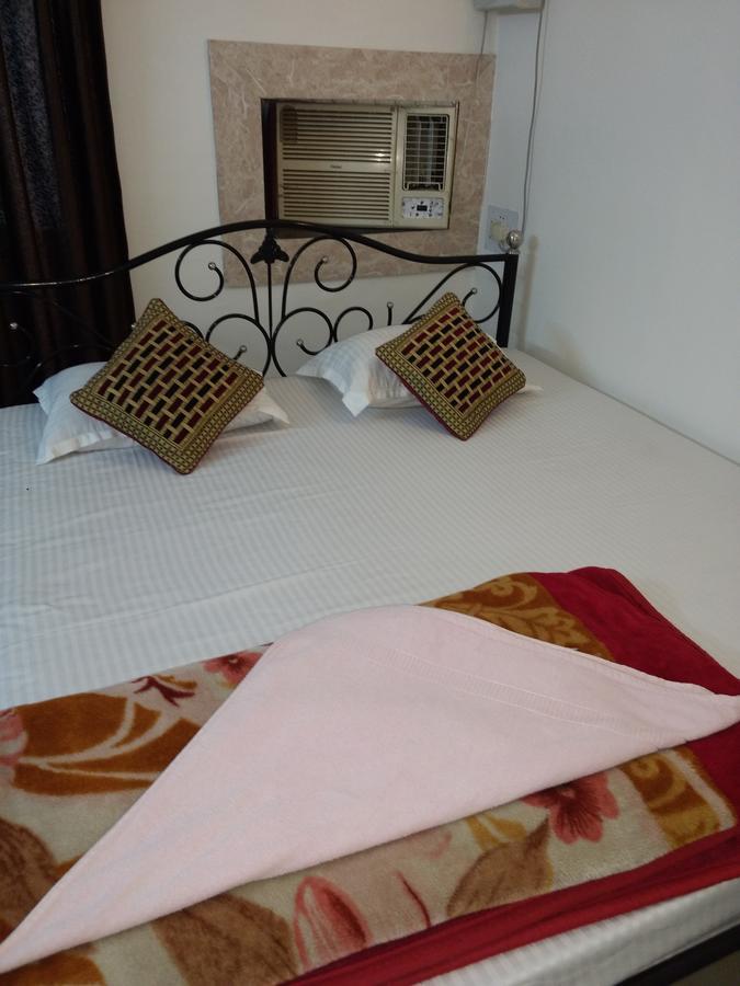 Hotel Shreya Μπουμπάνεσβαρ Εξωτερικό φωτογραφία