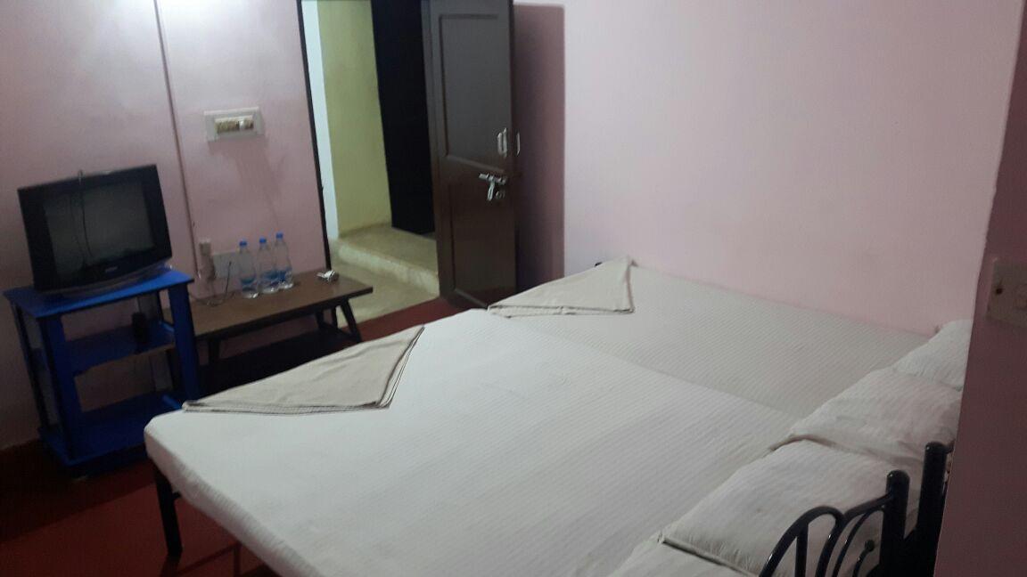 Hotel Shreya Μπουμπάνεσβαρ Εξωτερικό φωτογραφία